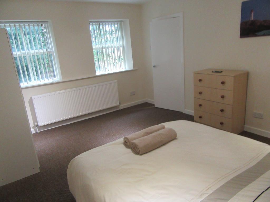 No 4 - Large 2 Bed Near Sefton Park And Lark Lane Διαμέρισμα Λίβερπουλ Εξωτερικό φωτογραφία