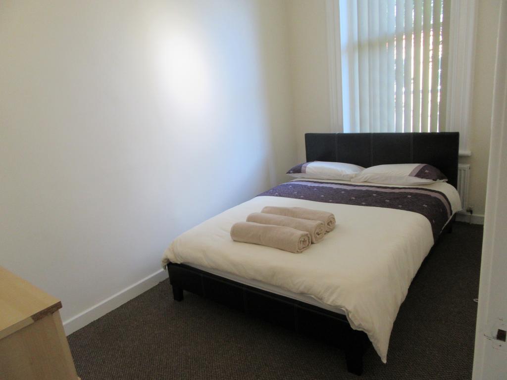No 4 - Large 2 Bed Near Sefton Park And Lark Lane Διαμέρισμα Λίβερπουλ Εξωτερικό φωτογραφία